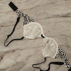 Vintage Victoria's secret bra